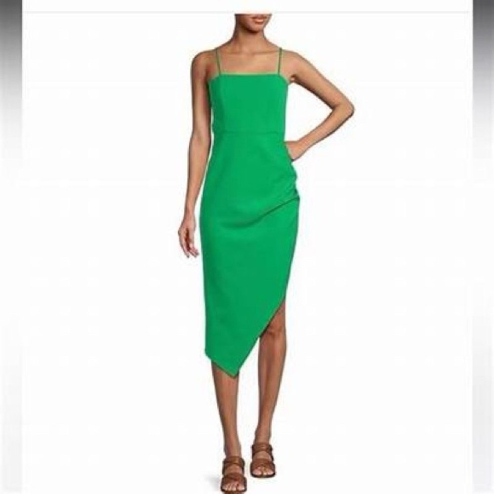NWT -Gianni Bini Harling Crepe Vibrant Kelly Green Asymmetrical Dress Size 4